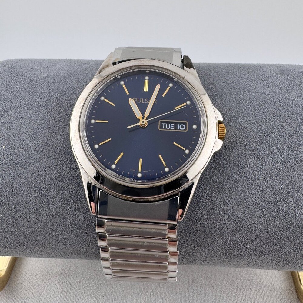Vintage Pulsar Gold Plated with Blue Dial Mans Classic Dress Watch